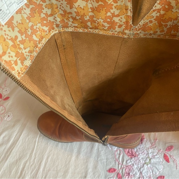 Brown Leather and Suede Riding Boots - Picture 12 of 14